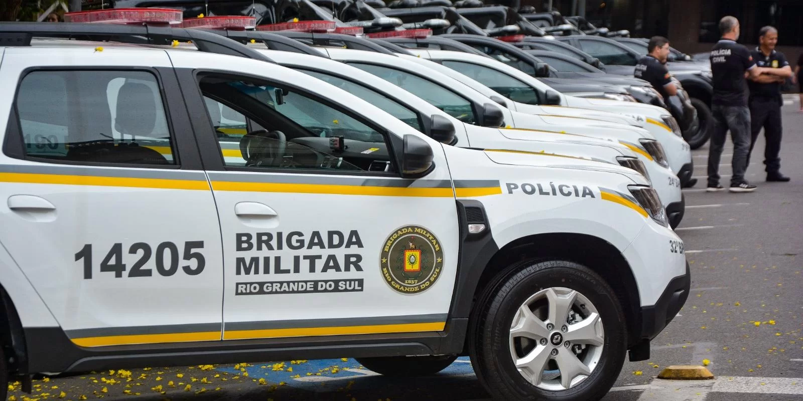 IGP recebe novas viaturas para atendimento a locais de crime - Secretaria  da Segurança Pública