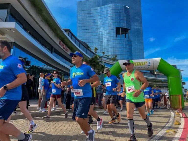 2ª Rústica da Saúde da Brigada Militar reúne atletas e a comunidade na Orla do Guaíba