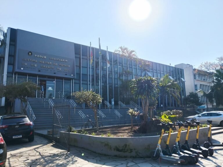 TJMRS Lança Edição Especial da Revista Justiça Militar e Memória