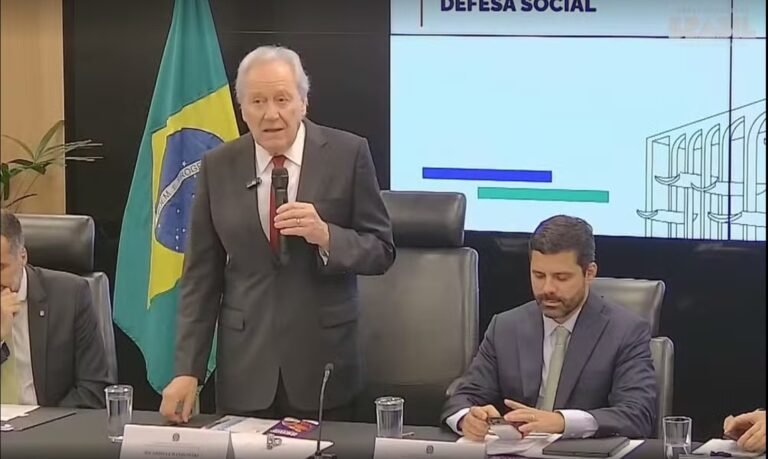 Lewandowski quer concluir nos próximos dias norma com regras mais rígidas para abordagens policiais