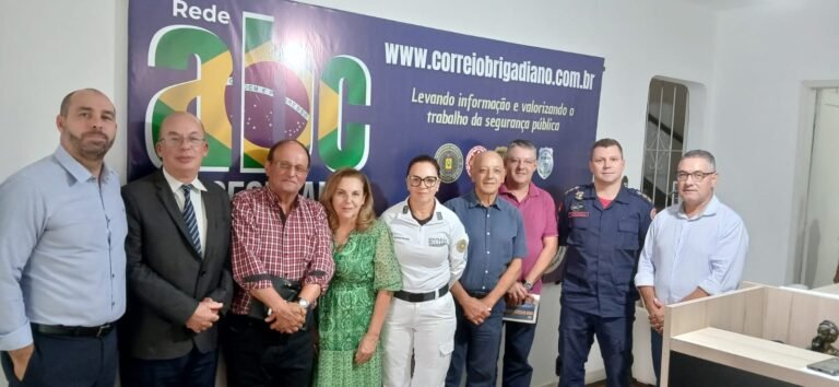 Comissão de apoio a saúde dos militares visitam o Correio Brigadiano