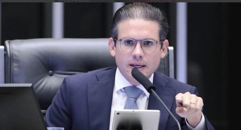 Hugo Motta diz que PEC da Segurança deve ser aprovada na CCJ até junho
