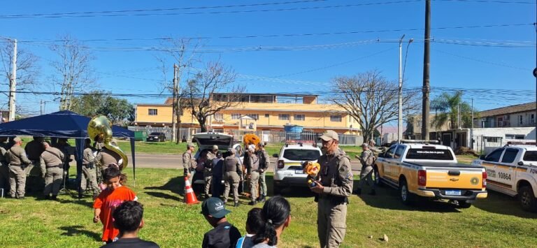 11º BPM realiza evento para as crianças do Bairro Farrapos