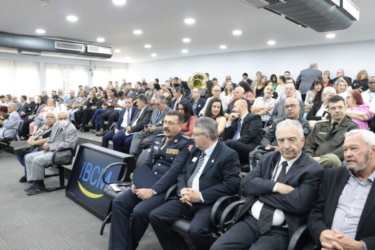 IBCM completa 97 anos com desconto exclusivo em Planos de Saúde para Brigadianos do RS