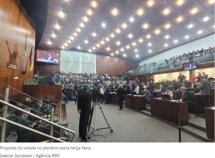 Assembleia do RS aprova aumento no número de CCs externos de deputados