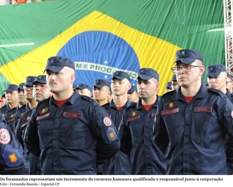 Corpo de Bombeiros do RS realiza formatura de 322 sargentos que atuarão nas unidades da corporação