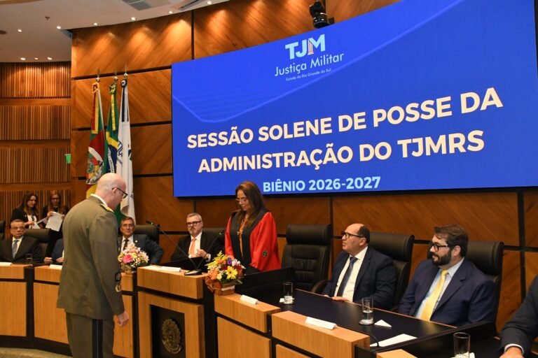 Coronel Rodrigo Mohr assume a presidência do TJMRS
